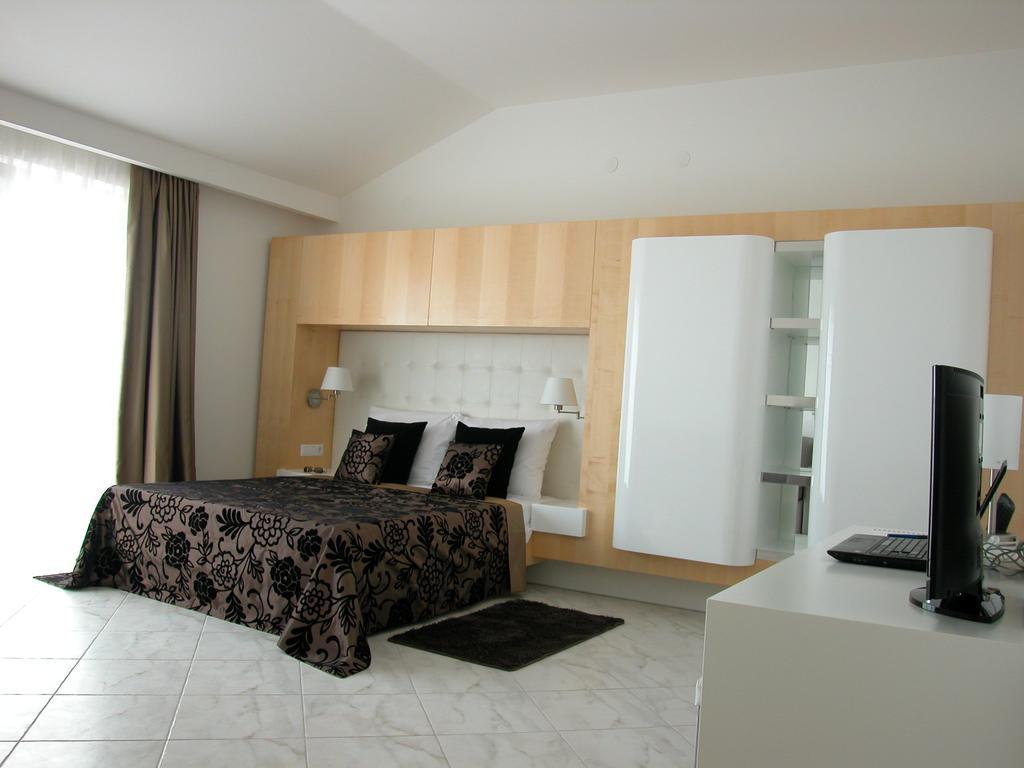 Hotel House Novalia Novalja Pokoj fotografie
